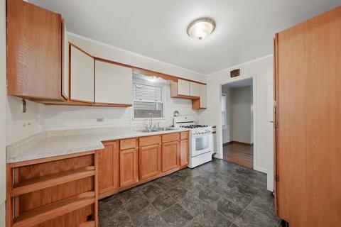 8641 45th St, Lyons, IL 60534 photo 8