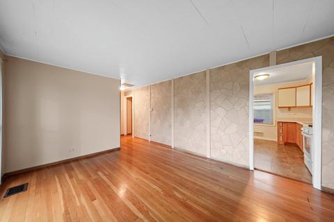 8641 45th St, Lyons, IL 60534 photo 5