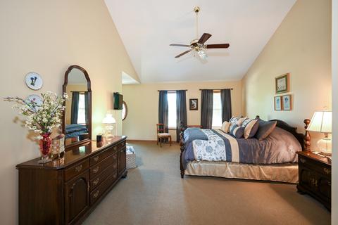897 Hampton Dr, Carol Stream, IL 60188 photo 15