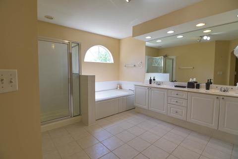 6110 Murifield Dr, Gurnee, IL 60031 photo 25