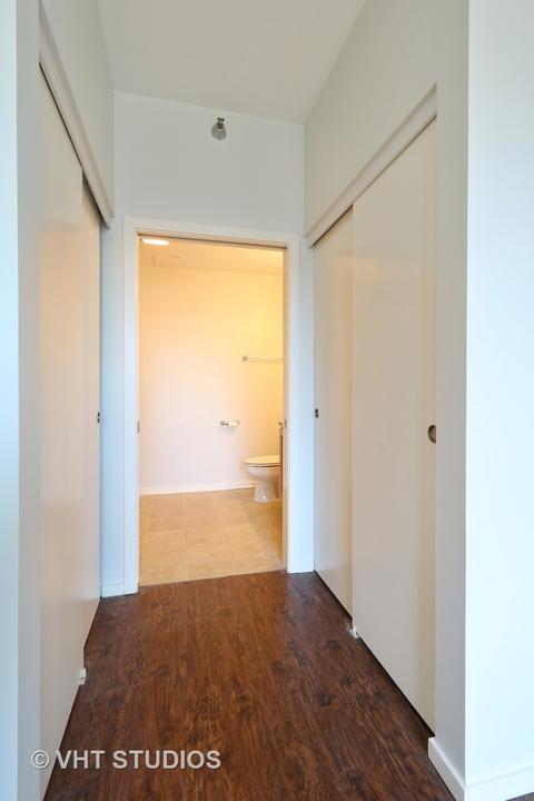1 E 8th St #302, Chicago, IL 60605 photo 16