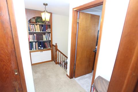 27 W Devon Ave, Roselle, IL 60172 photo 12