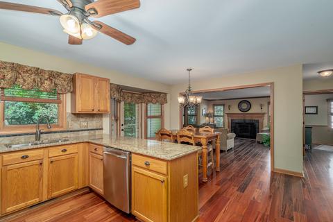 2005 Gleneagle Dr, Plainfield, IL 60586 photo 13