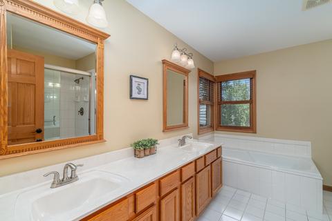 2005 Gleneagle Dr, Plainfield, IL 60586 photo 25