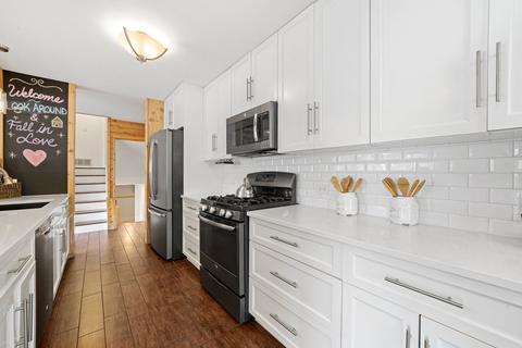1340 Devonshire Ln, Hoffman Estates, IL 60169 photo 18