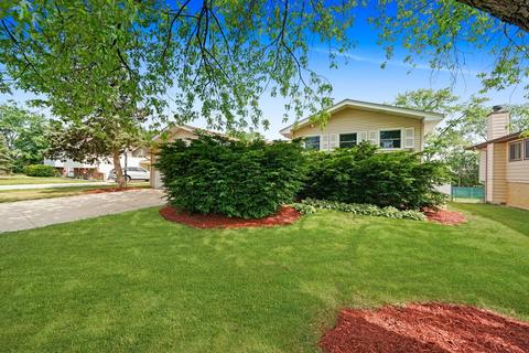 1340 Devonshire Ln, Hoffman Estates, IL 60169 photo 4