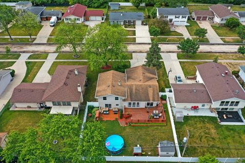 1340 Devonshire Ln, Hoffman Estates, IL 60169 photo 45