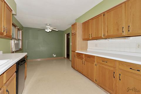 1205 Jasper Dr, Mchenry, IL 60051 photo 8