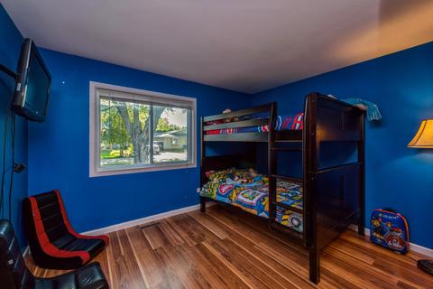 1718 Highview Ave, Mchenry, IL 60050 photo 8