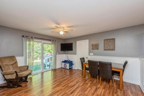 1718 Highview Ave, Mchenry, IL 60050 photo 5