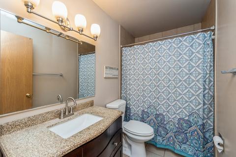 1718 Highview Ave, Mchenry, IL 60050 photo 10