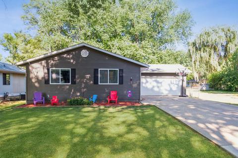 1718 Highview Ave, Mchenry, IL 60050 photo 1