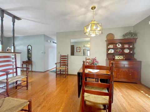 2019 Cimarron Dr, Freeport, IL 61032 photo 8