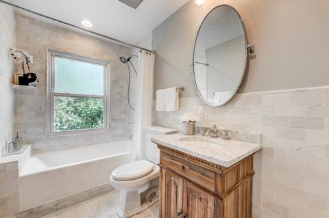 466 Hevern Dr, Wheaton, IL 60189 photo 24