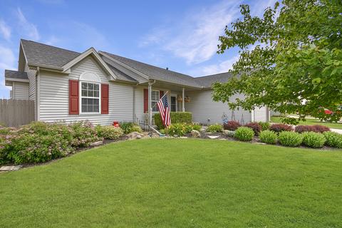 1908 Marina Dr, Normal, IL 61761 photo 2