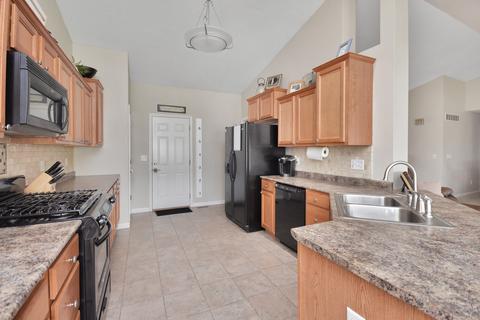 1908 Marina Dr, Normal, IL 61761 photo 10