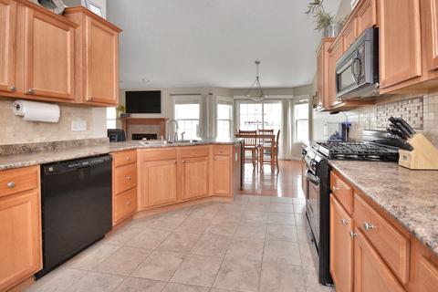1908 Marina Dr, Normal, IL 61761 photo 12