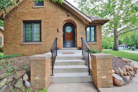 403 E Illinois Ave, Morris, IL 60450 photo 2