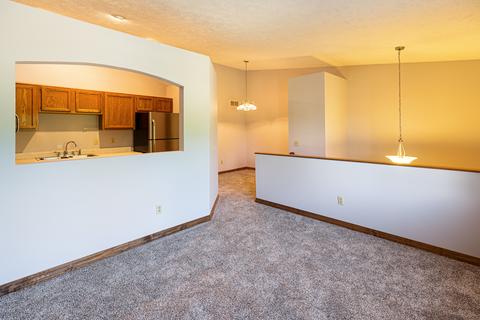 403 Park Creek Ct, Normal, IL 61761 photo 7