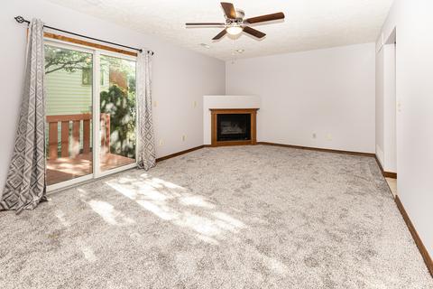 403 Park Creek Ct, Normal, IL 61761 photo 5