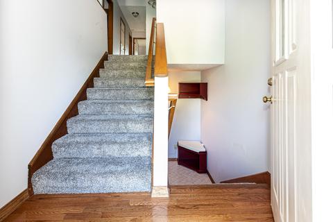 403 Park Creek Ct, Normal, IL 61761 photo 2