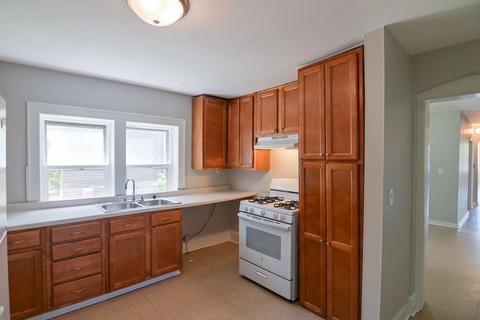 1231 Jackson St, North Chicago, IL 60064 photo 16