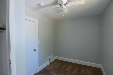 1231 Jackson St, North Chicago, IL 60064 photo 22