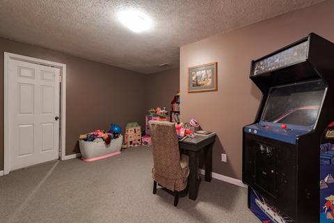 1503 Sweetbriar Dr, Bloomington, IL 61701 photo 37