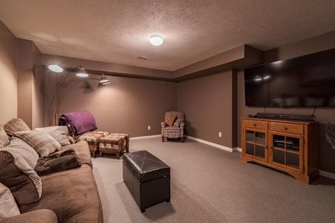 1503 Sweetbriar Dr, Bloomington, IL 61701 photo 38