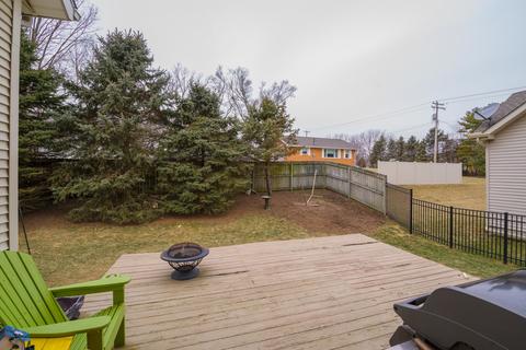1503 Sweetbriar Dr, Bloomington, IL 61701 photo 41