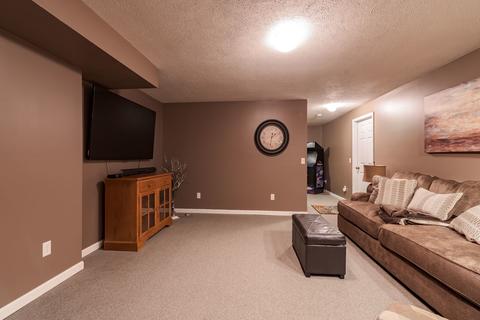 1503 Sweetbriar Dr, Bloomington, IL 61701 photo 39