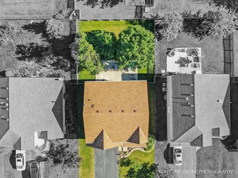 5806 Lake Pointe Dr, Plainfield, IL 60586 photo 4