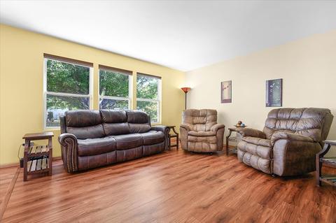 5806 Lake Pointe Dr, Plainfield, IL 60586 photo 7