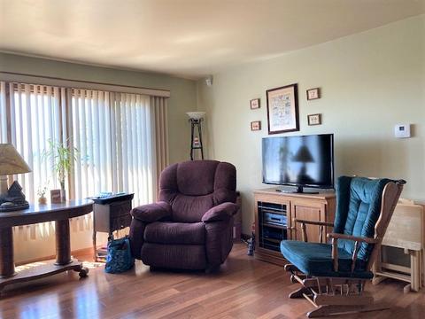 6204 Meyer Rd, Marengo, IL 60152 photo 4