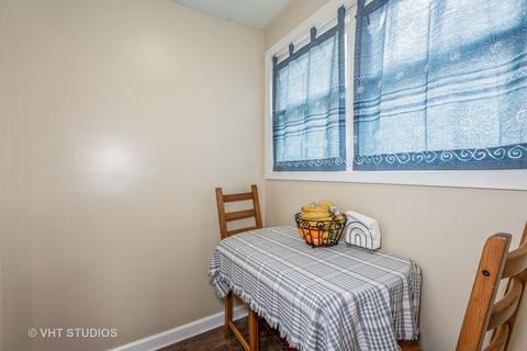 1010 Prospect Blvd, Elgin, IL 60120 photo 12