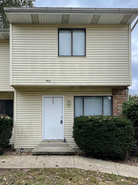 703 Golfcrest Rd #3, Normal, IL 61761 photo 1