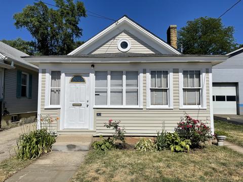 363 Brook St, Elgin, IL 60120 photo 1