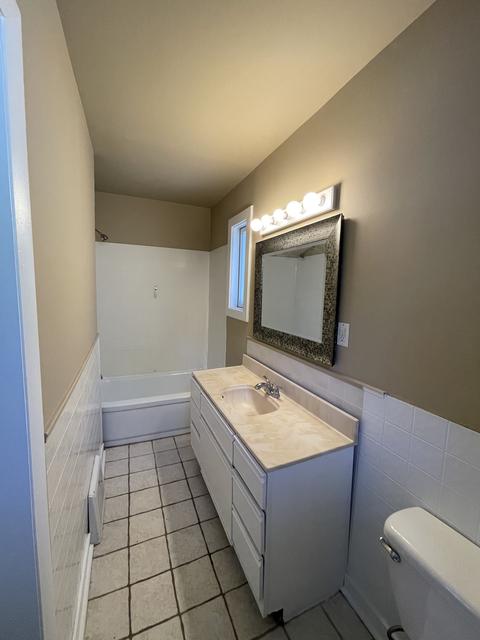 363 Brook St, Elgin, IL 60120 photo 12