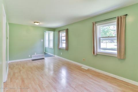 1358 Kaskaskia Ave, Elgin, IL 60123 photo 7