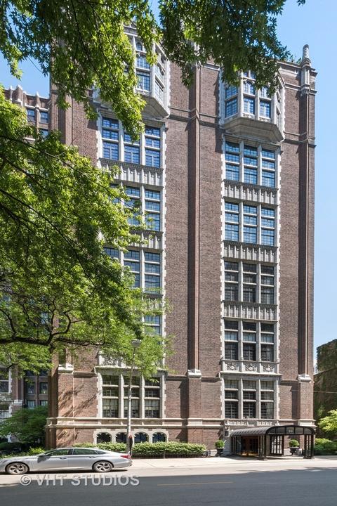 20 E Cedar St #4A, Chicago, IL 60611 photo 1