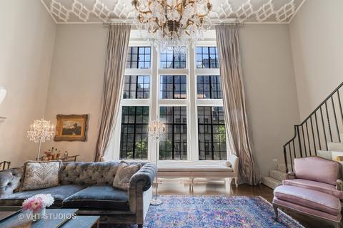 20 E Cedar St #4A, Chicago, IL 60611 photo 8