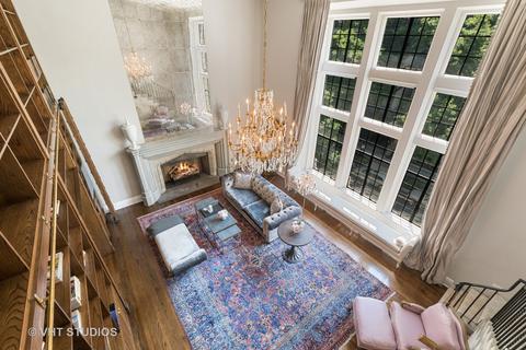 20 E Cedar St #4A, Chicago, IL 60611 photo 10
