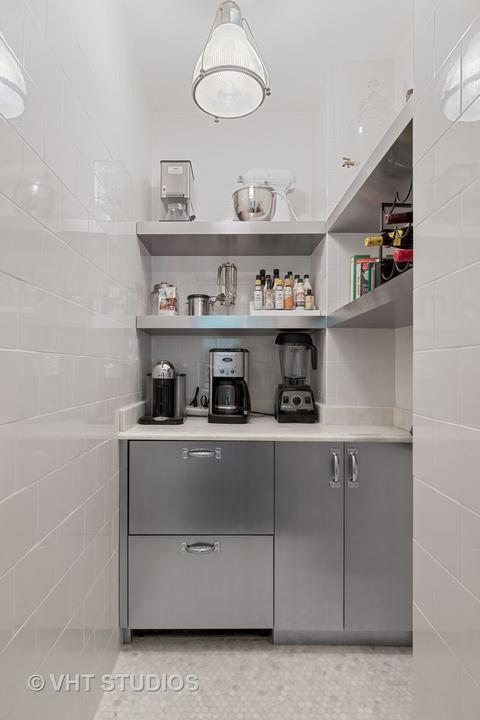 20 E Cedar St #4A, Chicago, IL 60611 photo 20
