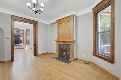 816 E 47th Pl, Chicago, IL 60615 photo 9
