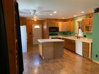 304 W Morris St, Morrison, IL 61270 photo 3