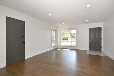 441 S Harvard Ave, Addison, IL 60101 photo 4