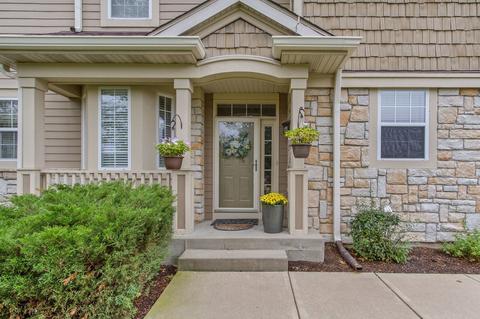 4501 Jenna Rd, Glenview, IL 60025 photo 4