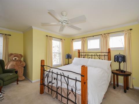 4501 Jenna Rd, Glenview, IL 60025 photo 17