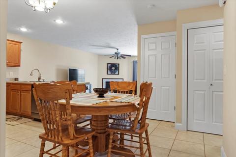 1904 Park West Dr, Normal, IL 61761 photo 3