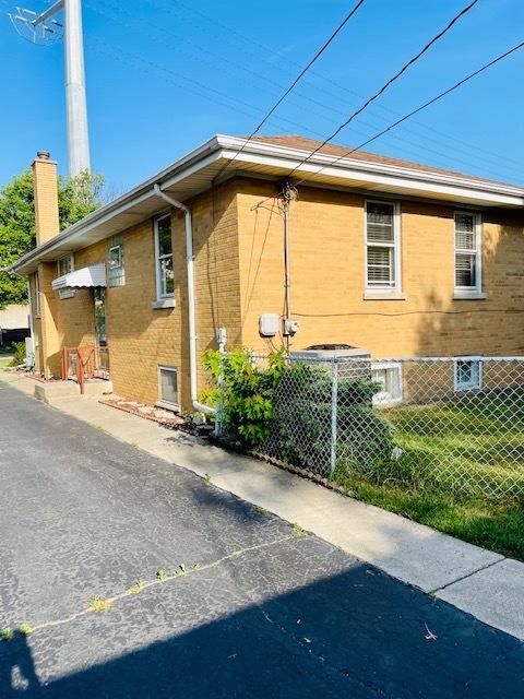 2050 Calvin Ave, Berkeley, IL 60163 photo 22